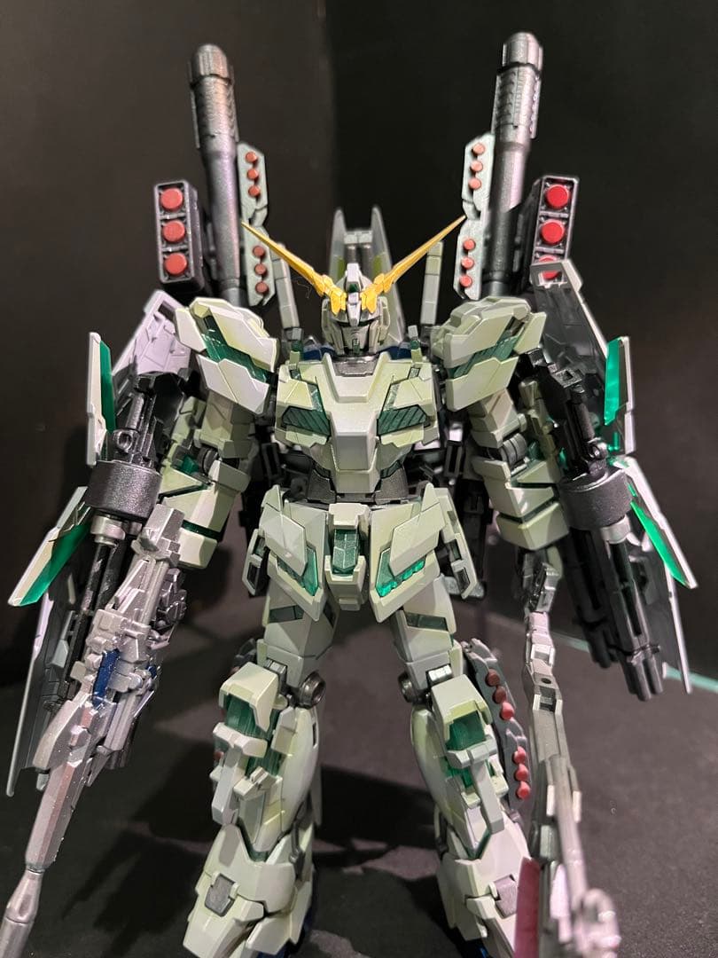 HGUCフルアーマーユニコーンガンダム（デストロイモード）完成品　年末年始セール