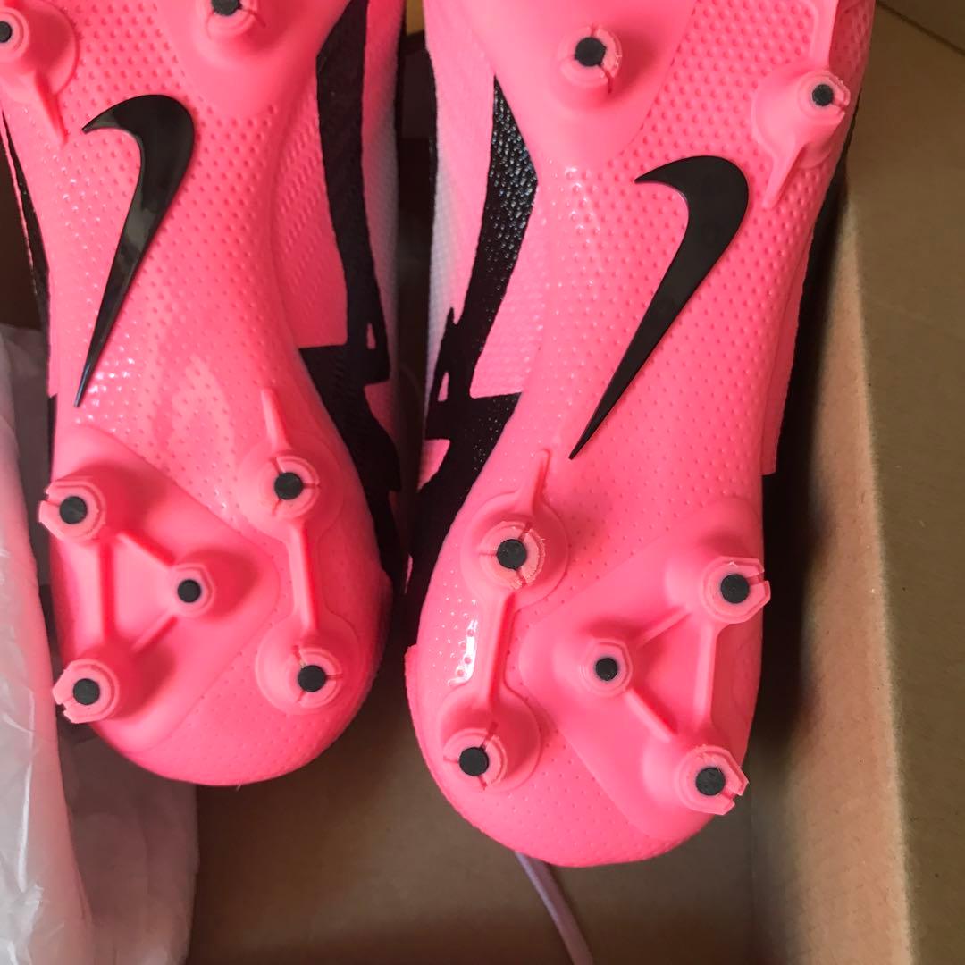 アーサー　ナイキスパイク　マーキュリアル