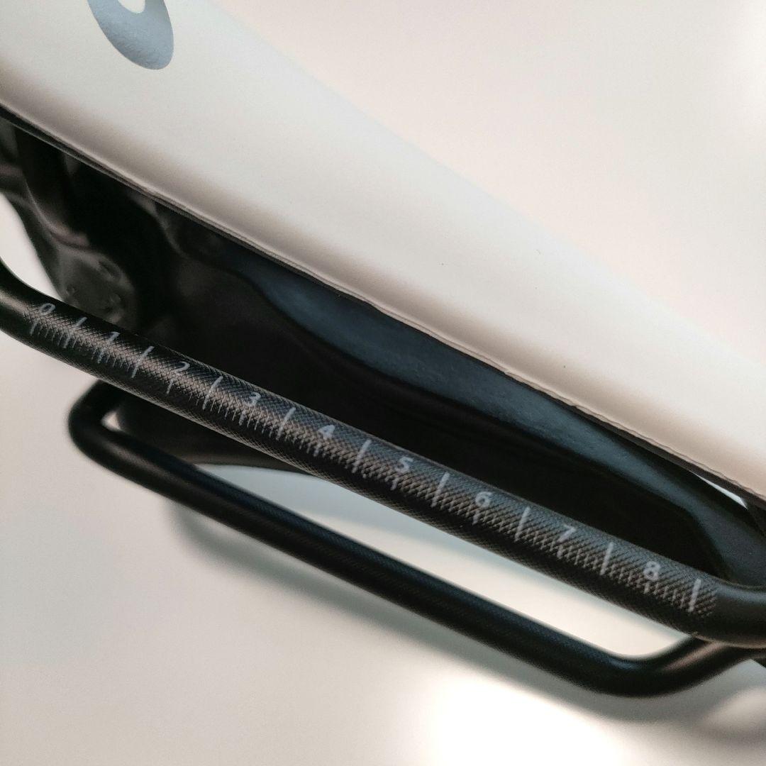 セラ SMP selle smp VT20 サドル ホワイト 白 匿名配送