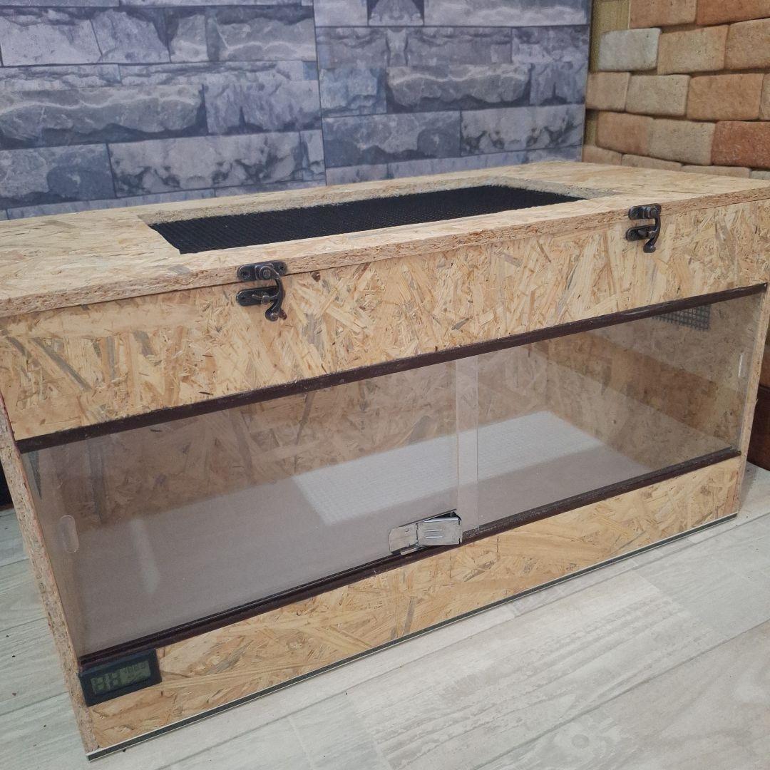 【特価】温室度計付きOSB木製ケージ(未使用)