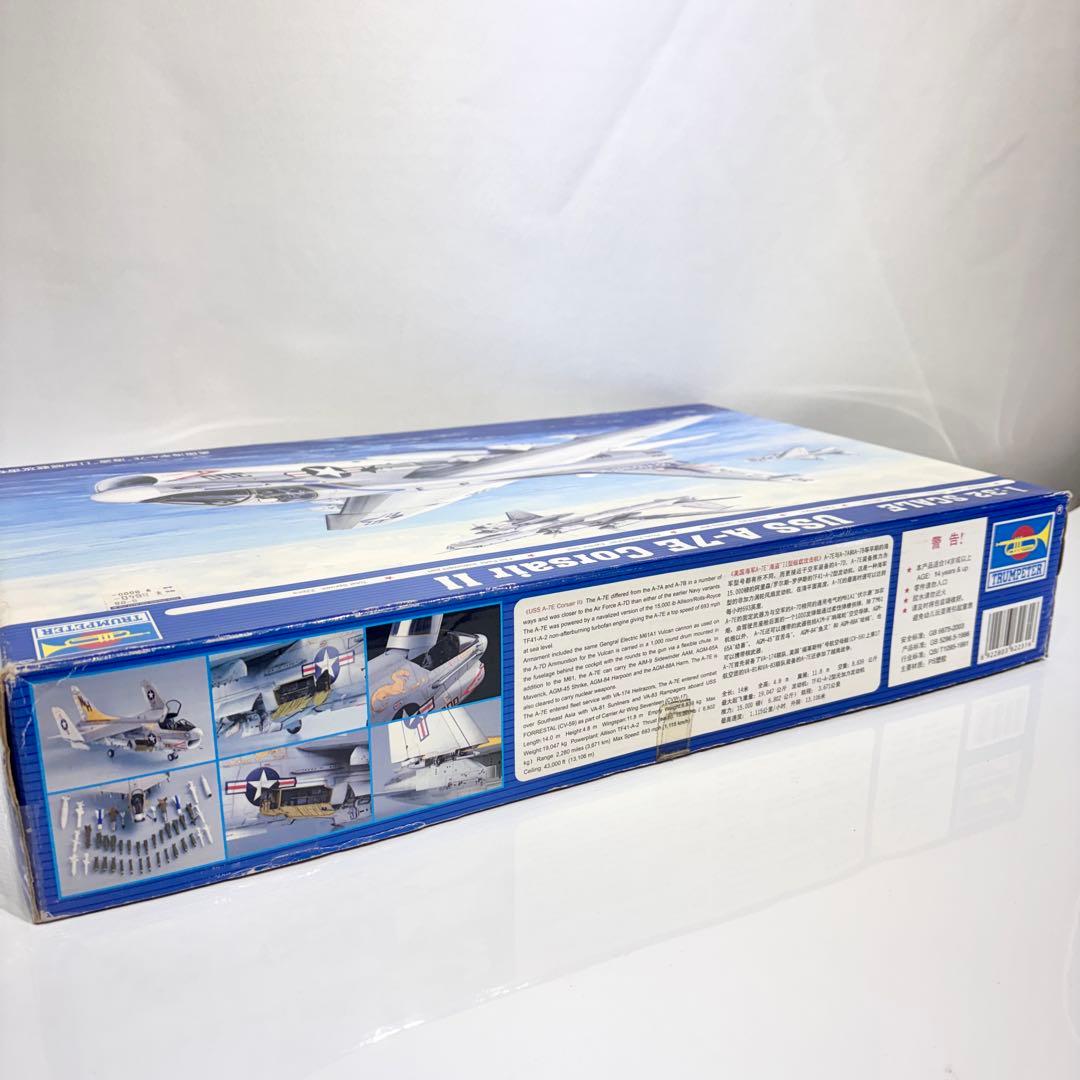 希少！1/32 トランペッター USS A-7E CorsairII プラモデル