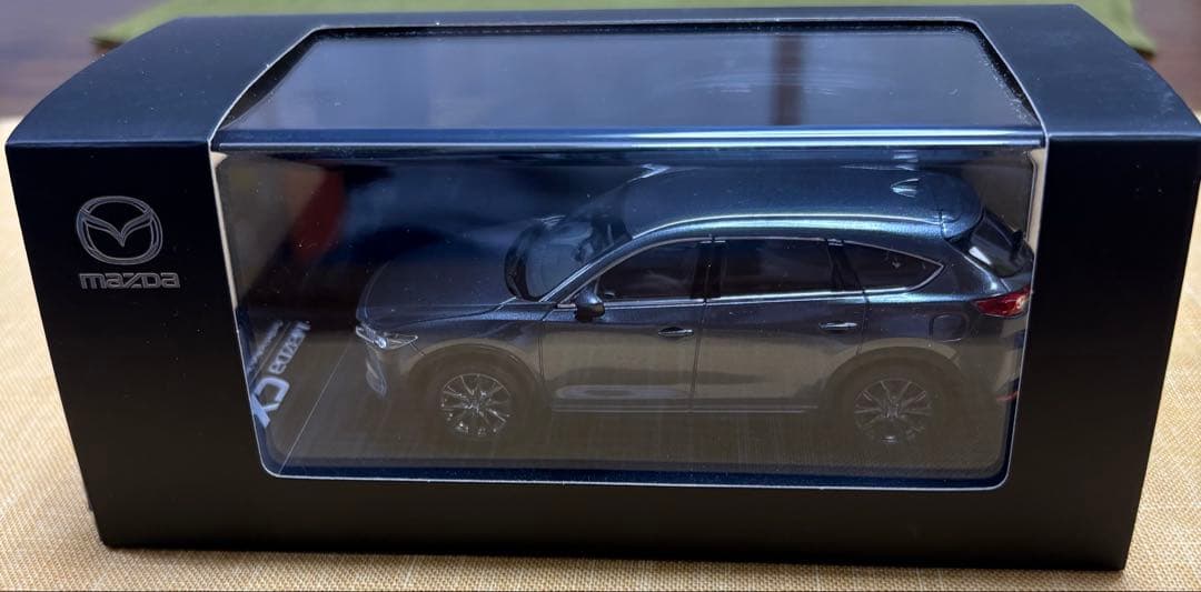 非売品 CX-8 1/43 ミニカー プレミアムマシーングレー