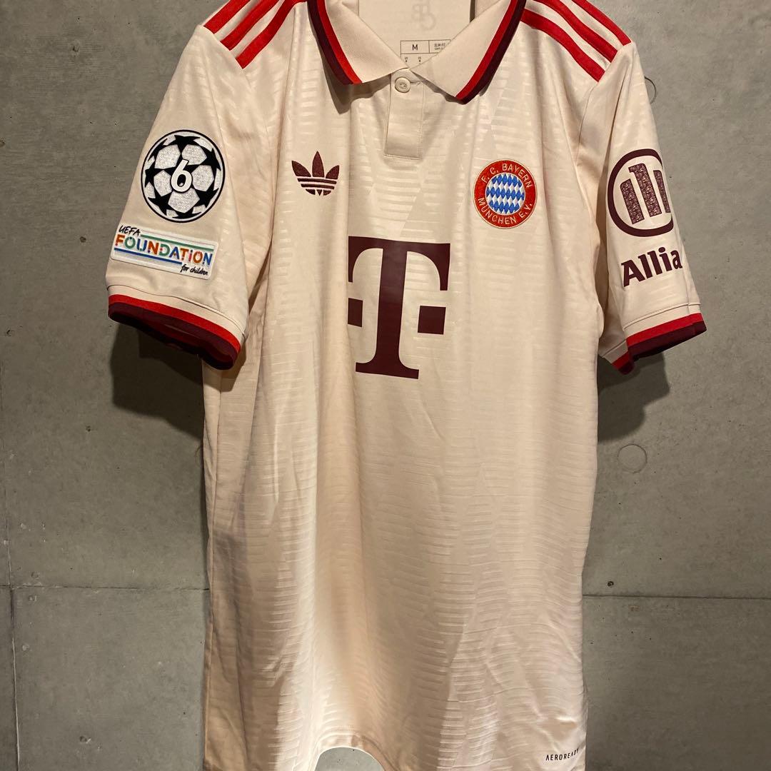 伊藤 洋輝　バイエルン・ミュンヘン　24/25　サード 　CL仕様