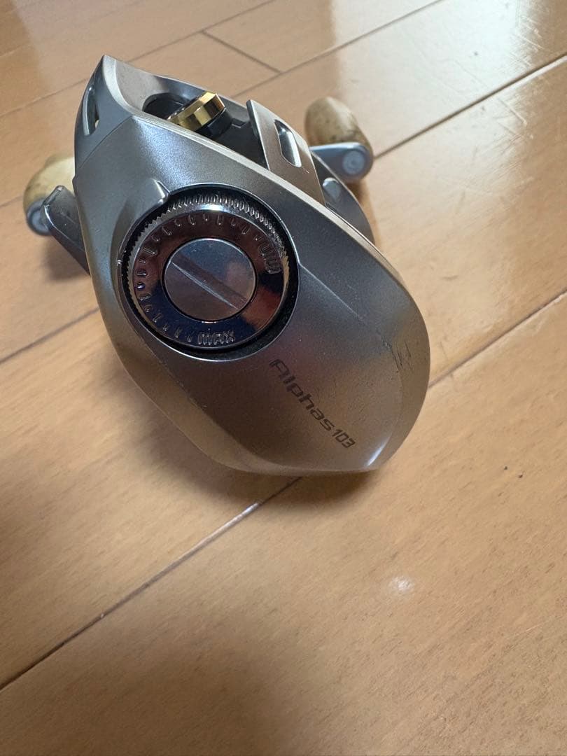 ダイワアルファス103タイプFです。