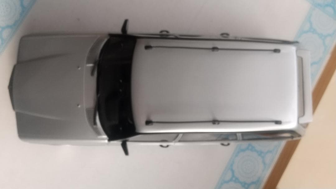 tamo2320　 Mercedes-Benz 280TE 1/18