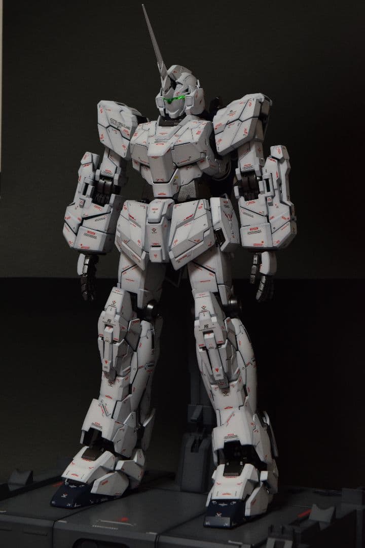 最終値下げ【ガンプラ全塗装】PGユニコーンガンダム最終決戦仕様デカール500箇所