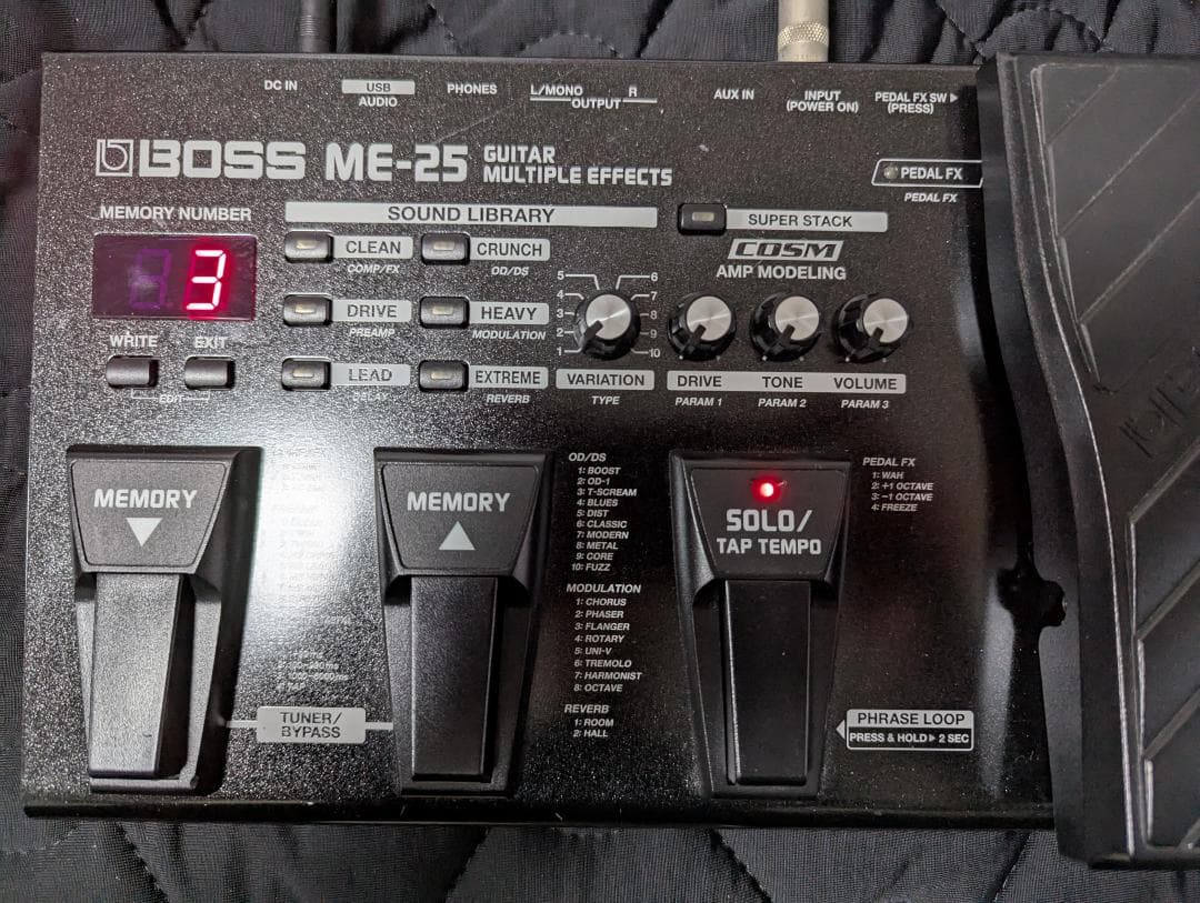 BOSS ME-25 マルチエフェクター 箱あり ACアダプター付き