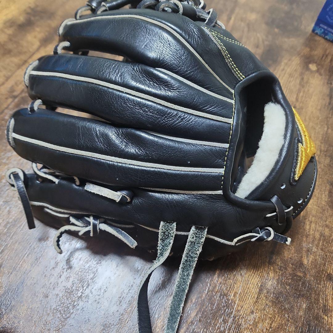 軟式用グローブ　内野手用　ブラック　ミズノプロ　野球