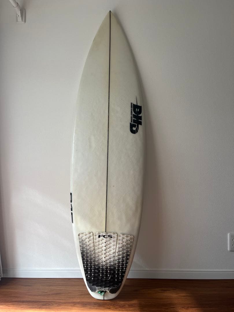 DHD サーフボード 6’0 フィン付き　 手渡し限定