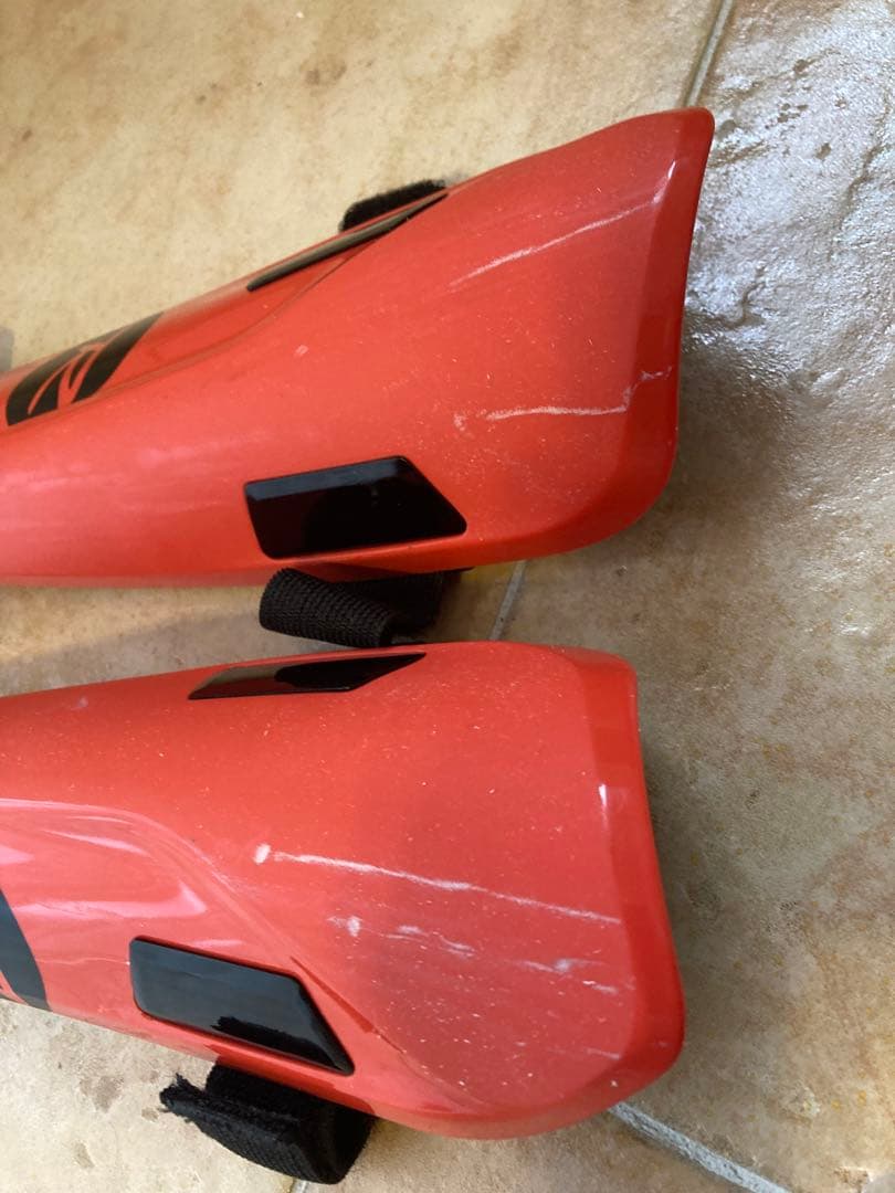 ロシニョール　アームガード