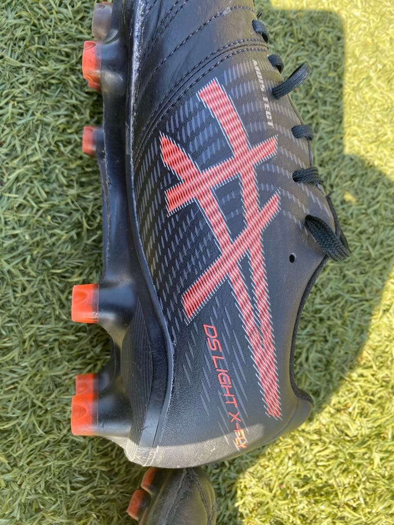 DS LIGHT X-FLY PRO 2　サッカースパイク　２４．０ｃｍ