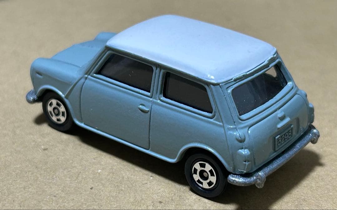 トミカ ミニクーパー リップスピード ロゴなし ねずみ色