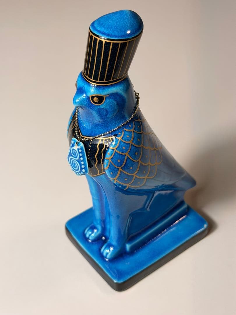 #美濃焼 幸兵衛窯 エジプト神 九栄神 ホルス 隼 青釉金彩　S-1