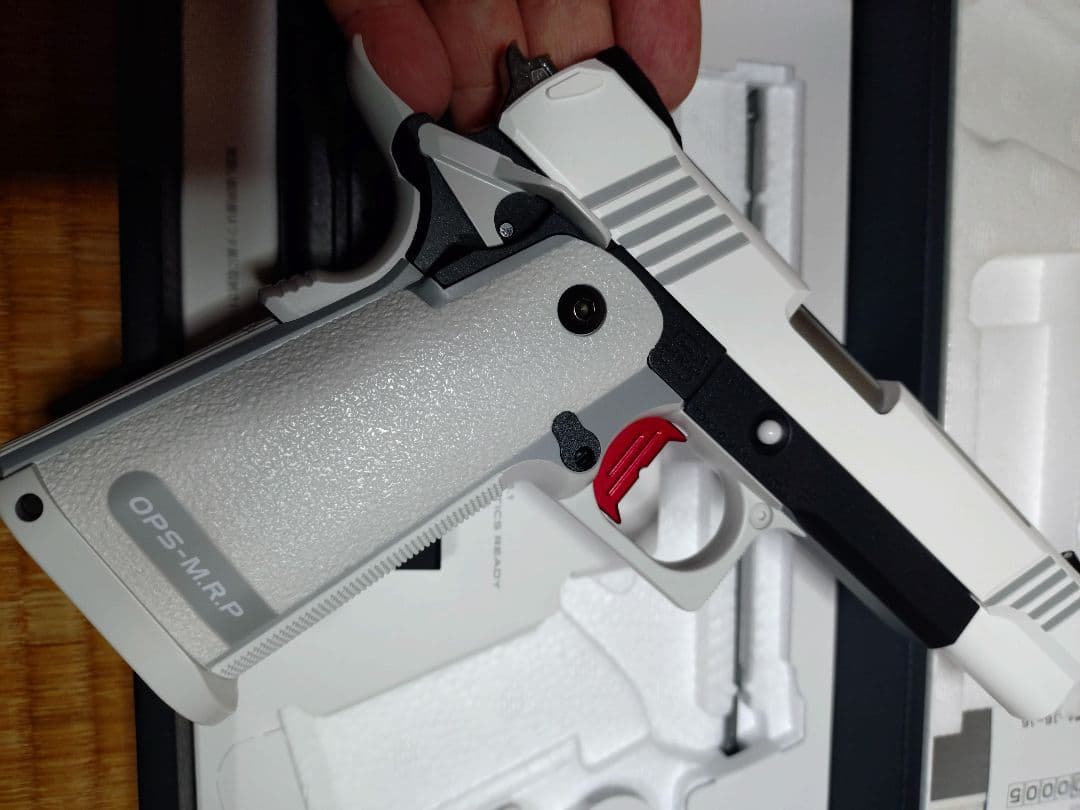 東京マルイ D.O.R ガスガン HI-CAPA & マイクロプロサイトホワイト