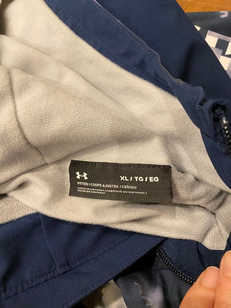 Under Armour ネイビー ジャージ上下セット