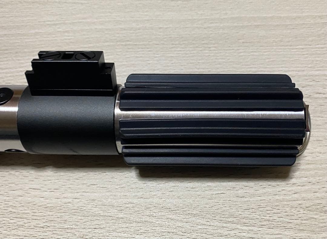 ELF SABERS ライトセーバー EP6 VADER モデル