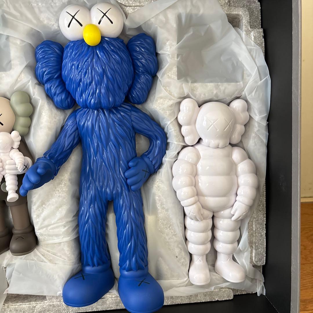 その他 kaws family brown