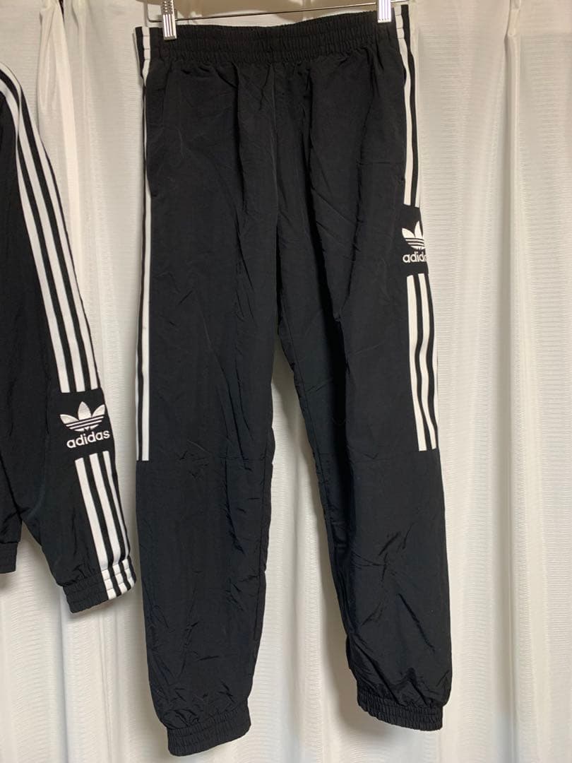 セットアップ adidas Lockup Track Top ナイロンジャケット