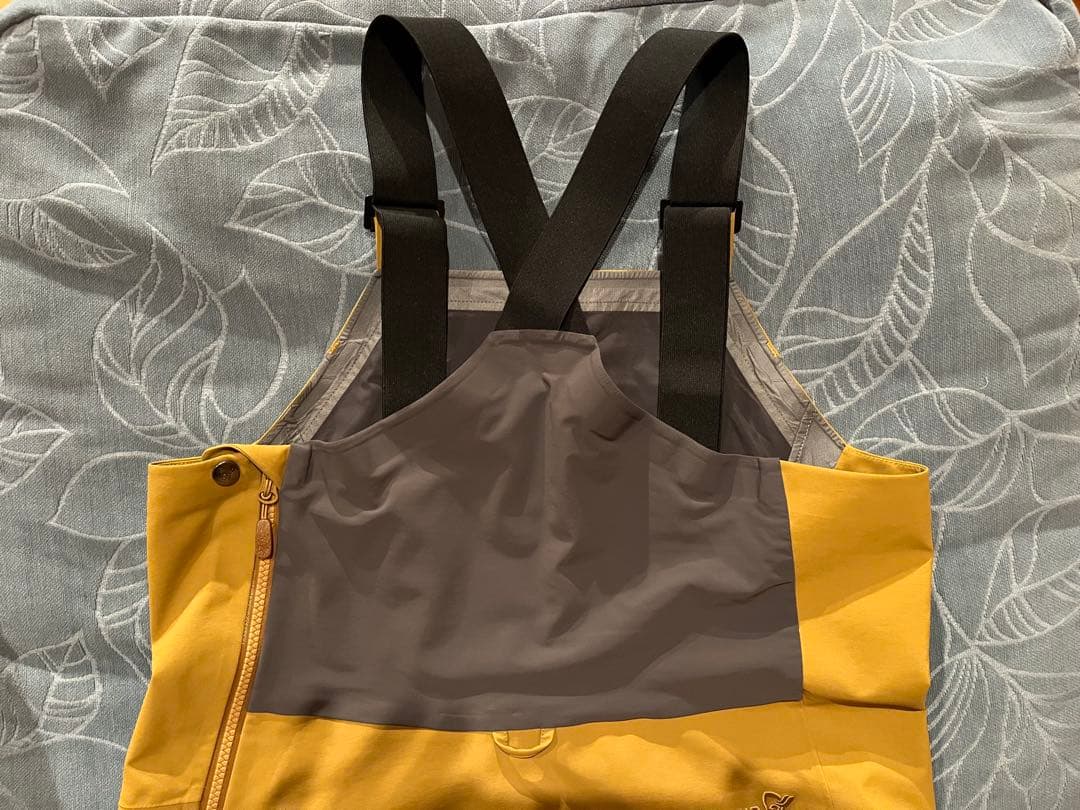 NORRONA tomok GORE–TEX Pro Bib S ノローナ