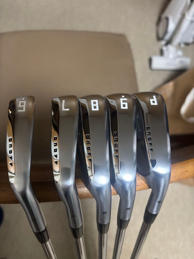 オノフONOFF KURO FORGED 2026 アイアンセット5本