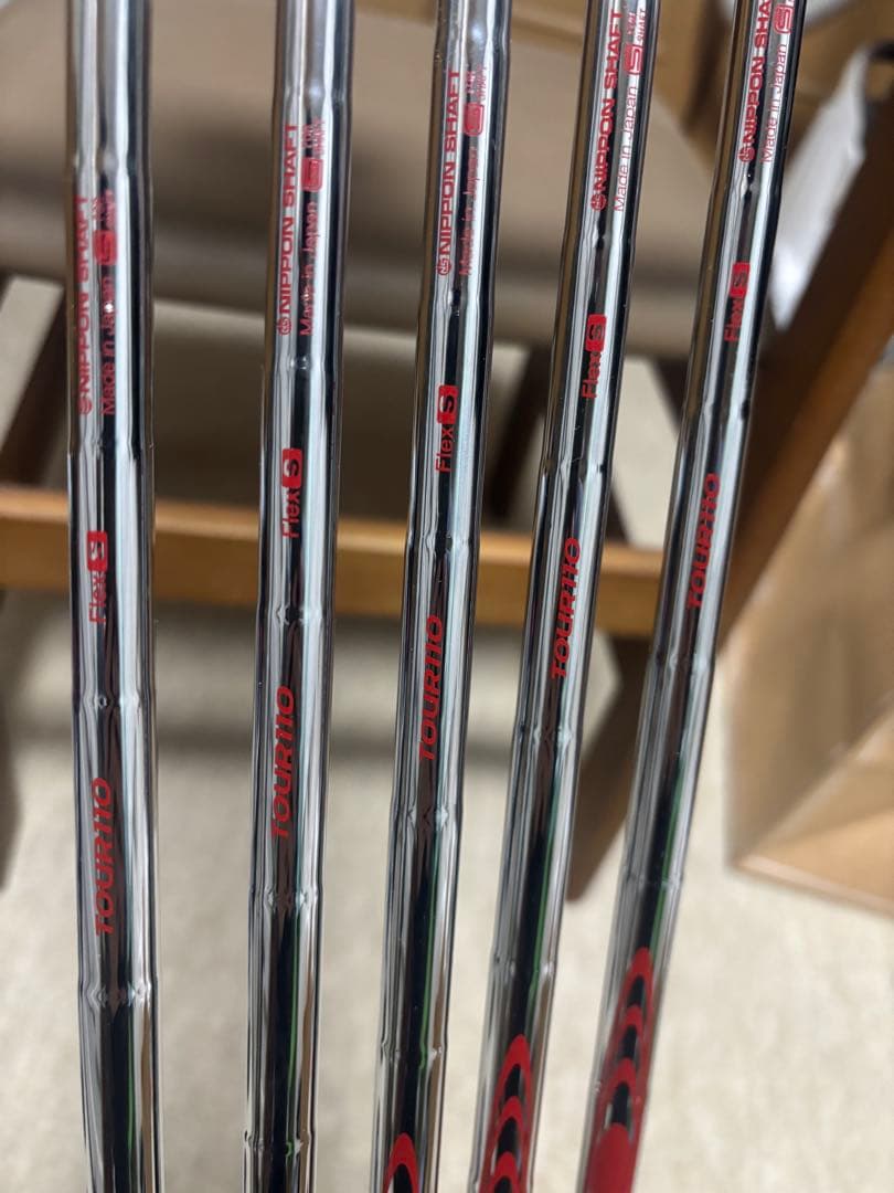 オノフONOFF KURO FORGED 2026 アイアンセット5本