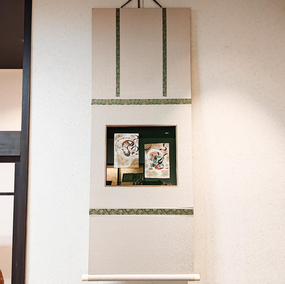 値下げ【新品・未使用】陶板掛軸　風神雷神　インテリア　貴重品　清水焼