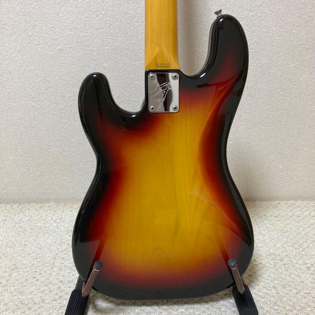 ベース fender PB62-70US
