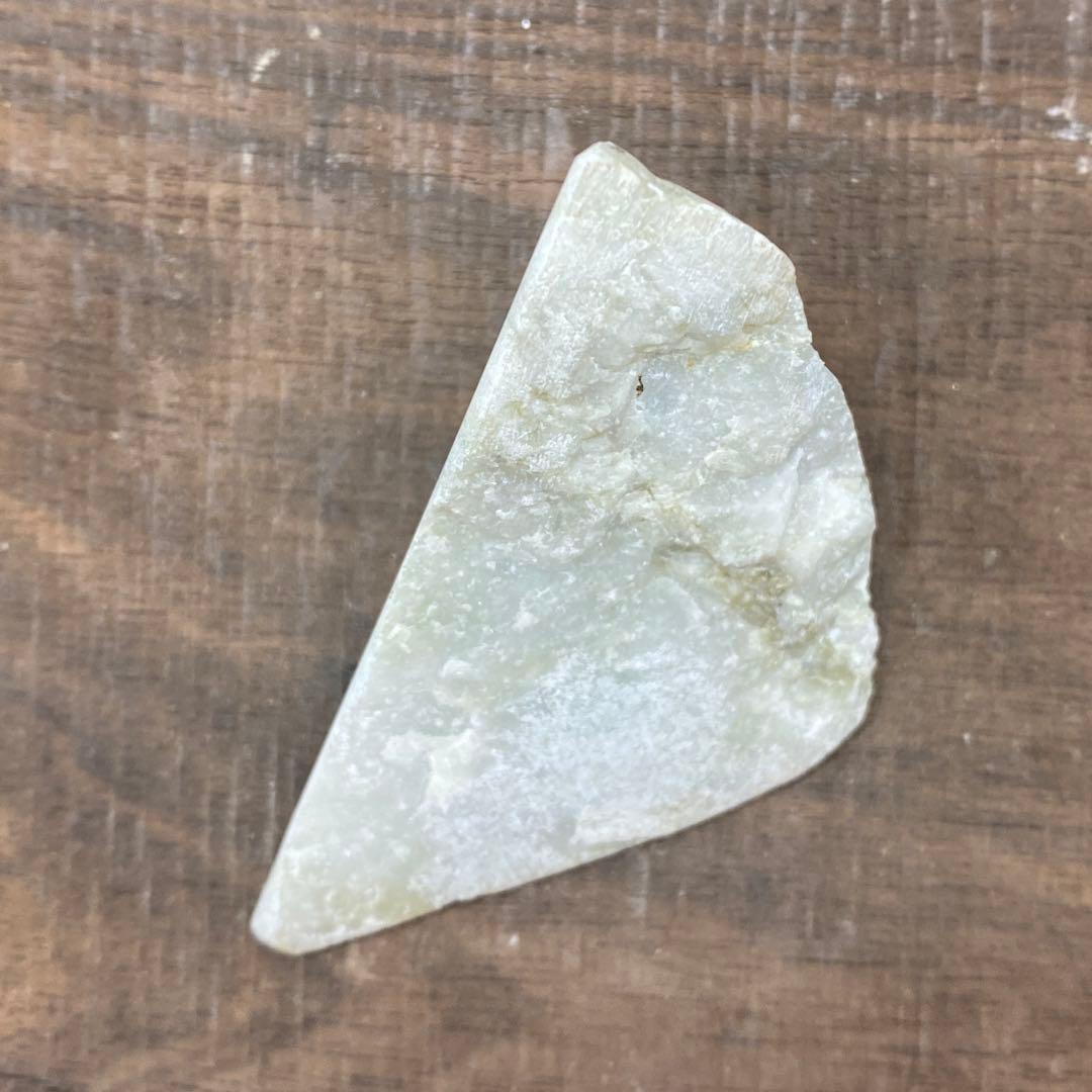 【1498】糸魚川産　翡翠　極上　46g　天然石　ヒスイ　宝石　パワーストーン