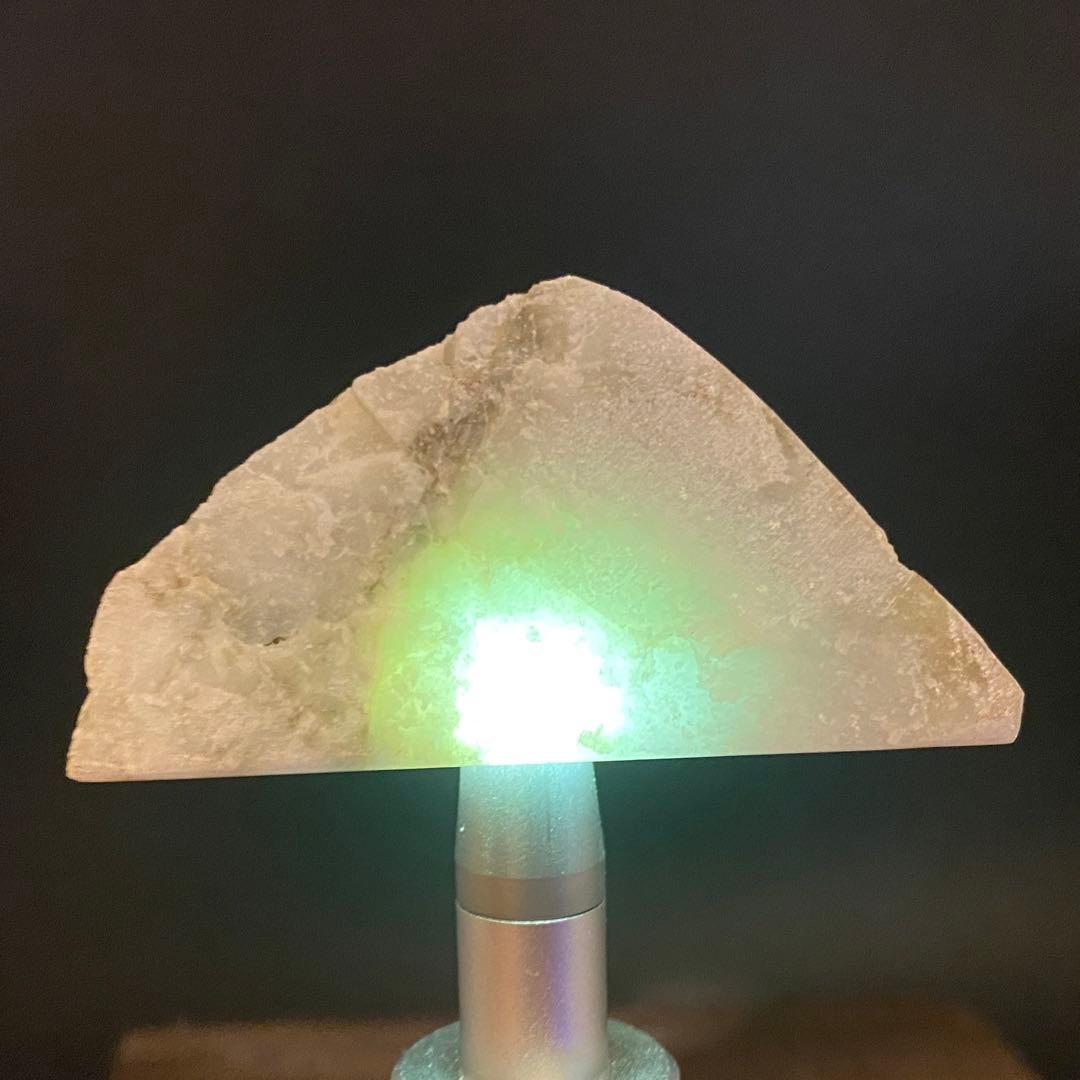 【1498】糸魚川産　翡翠　極上　46g　天然石　ヒスイ　宝石　パワーストーン