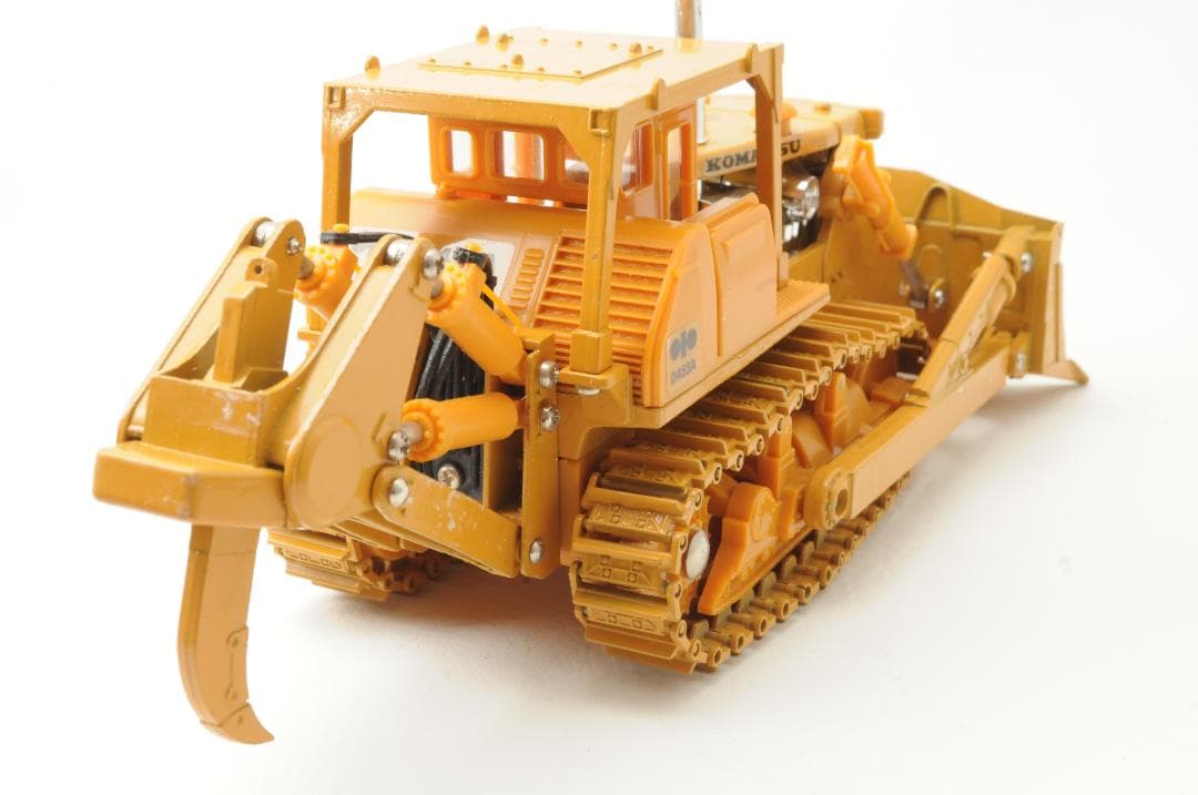 KOMATSU コマツ ブルドーザ D455A 1/50 金属履帯 ダイヤペット