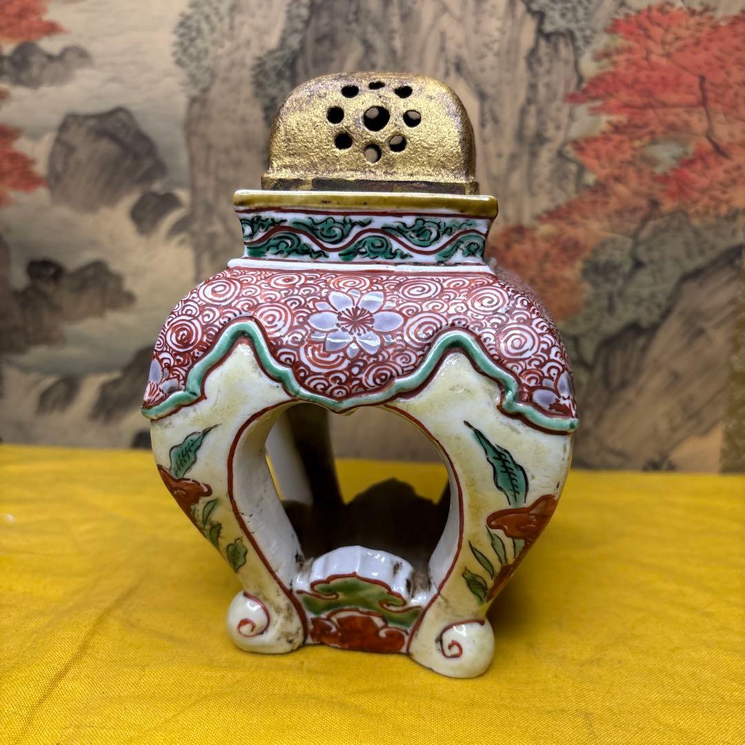 古色絵牡丹紋香炉　金蓋？鍍金？ 時代箱