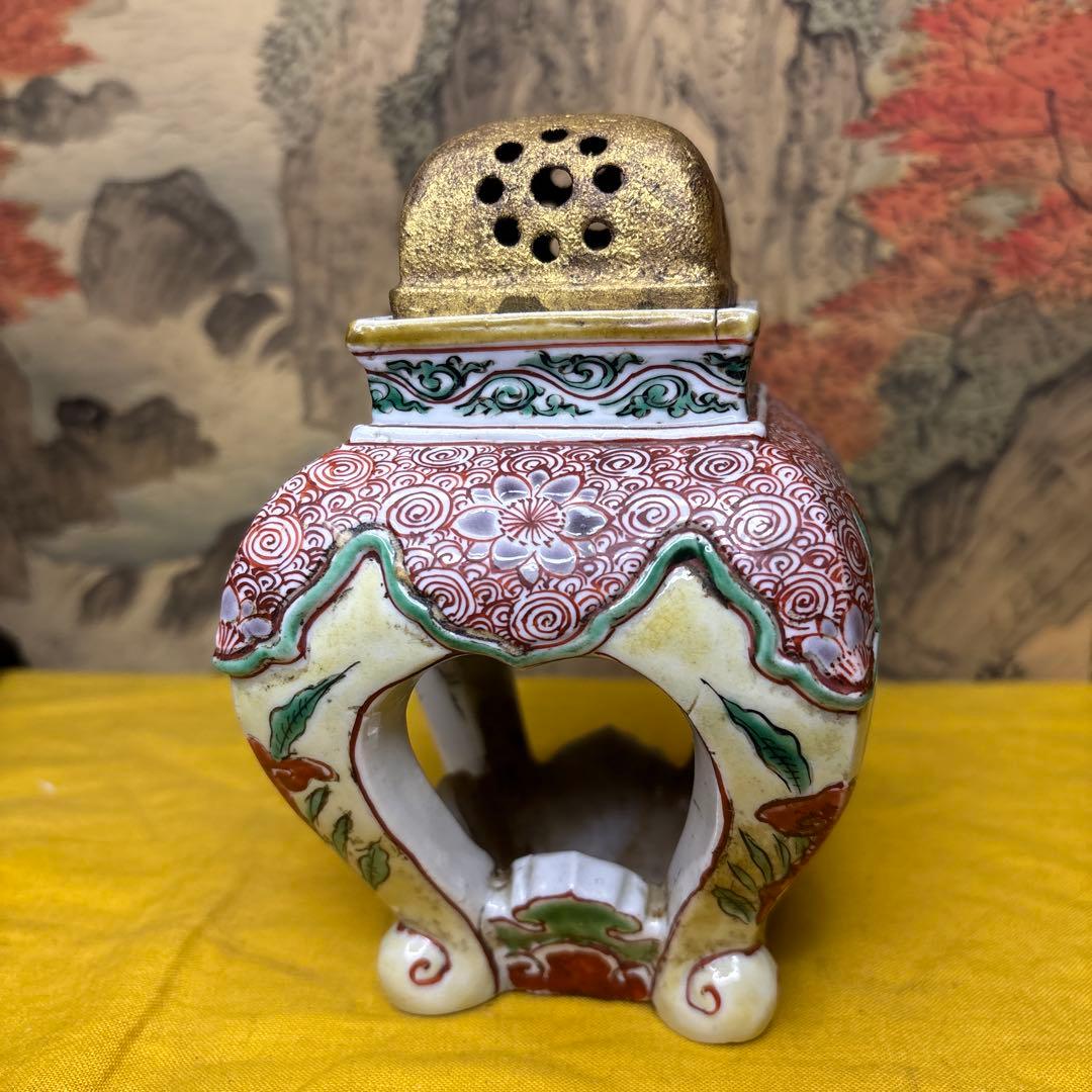 古色絵牡丹紋香炉　金蓋？鍍金？ 時代箱