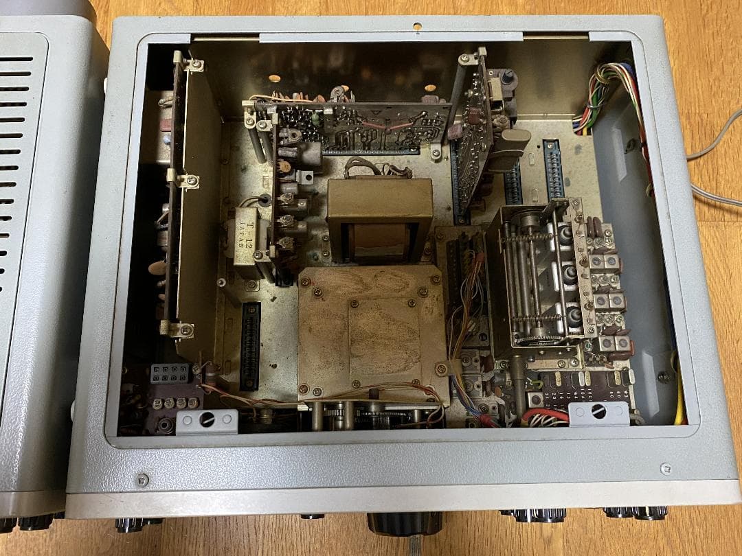 YAESU　FL-101、FR-101　八重洲無線　送・受信機