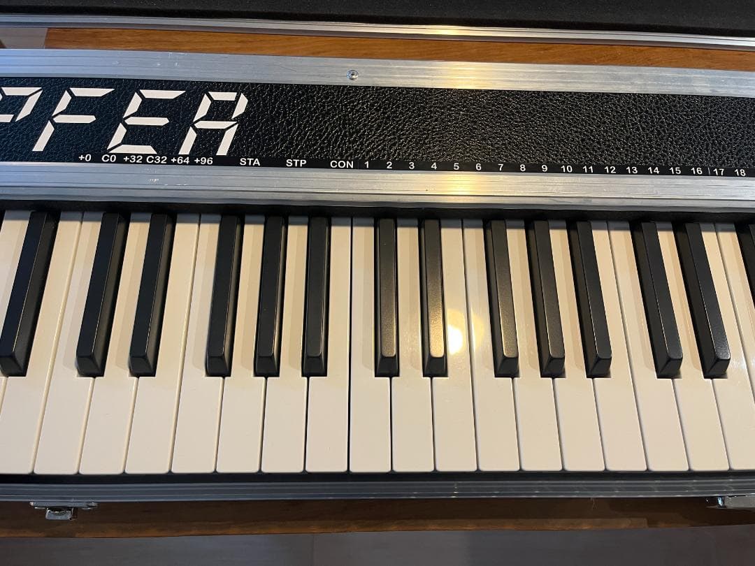 Doepfer LMK2+ MIDIマスターキーボード