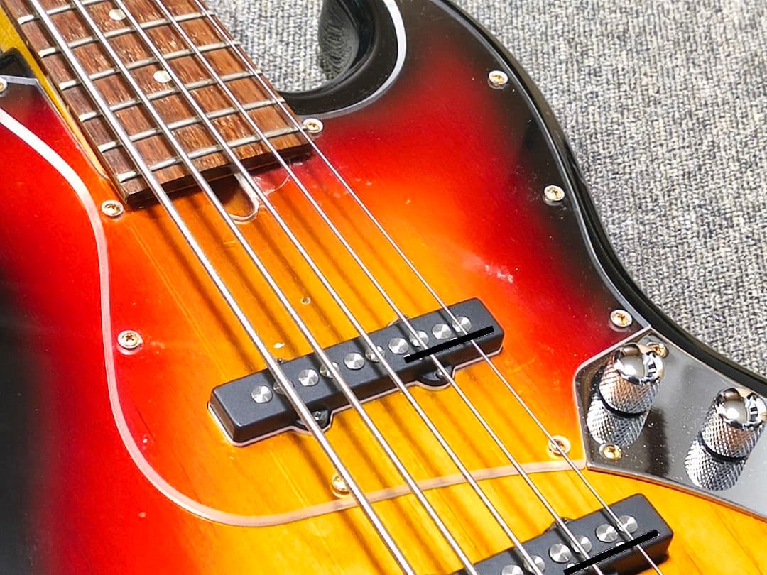 Bacchus UniverseBJB-5-550R3TS 5弦アクティブベース