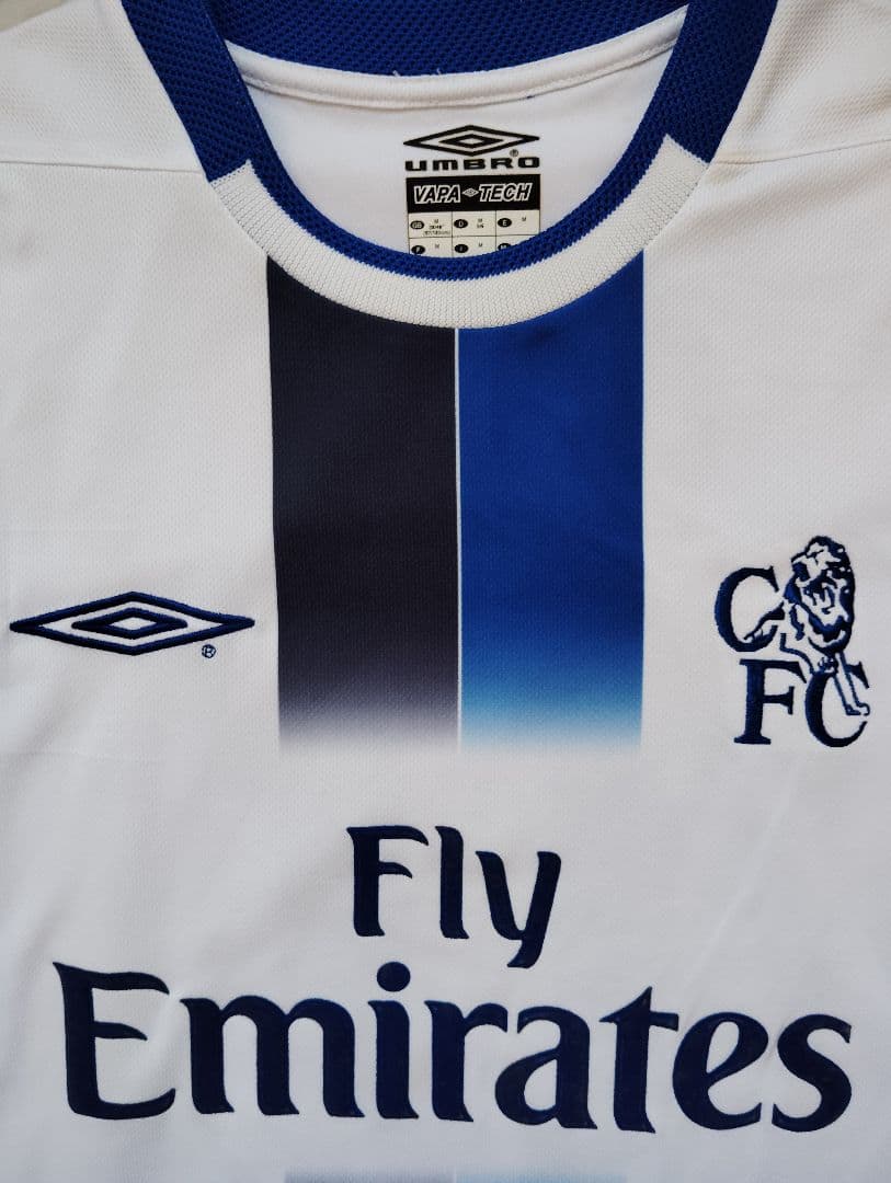 チェルシー　ユニフォーム　プティ　UMBRO