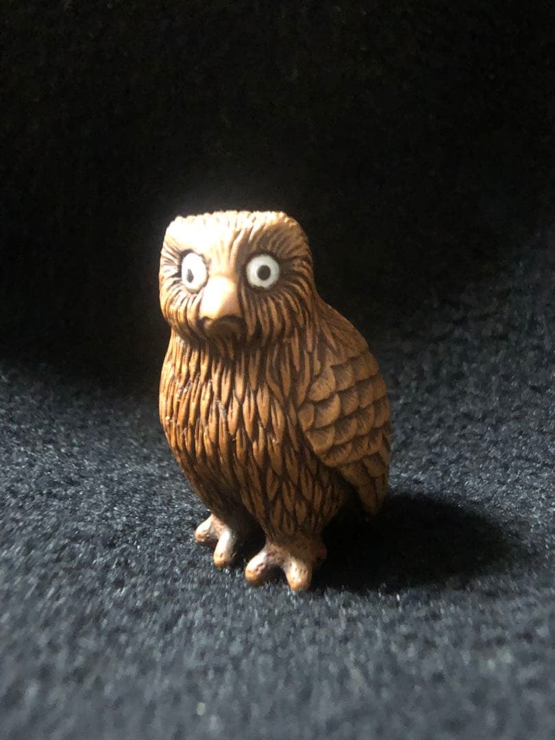 明治時代　木製　木彫　梟　根付　提げ物　骨董アンティーク　在銘