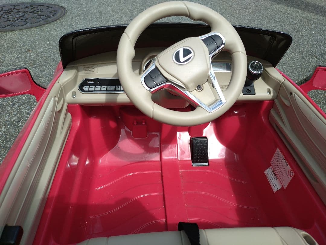 Lexus LC 500 電動ミニカー レッド　乗用ラジコン