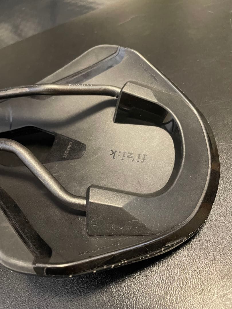 fi'zi:kフィジークサドル ARGO TEMPO150mm