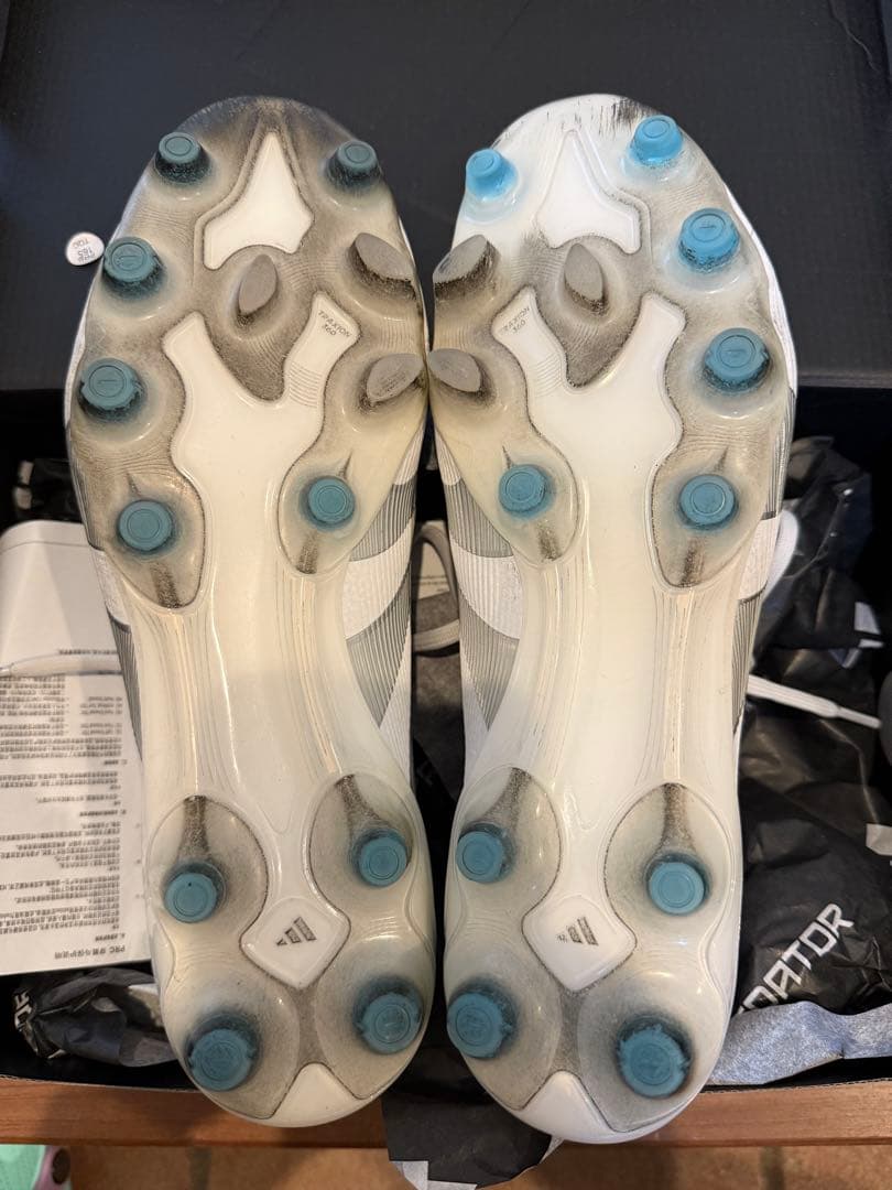 うち　adidas Predator 26.5