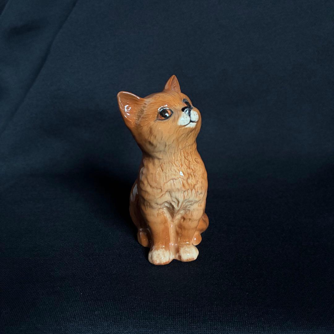 vintage   ロイヤルドルトン 陶器製 猫の置物