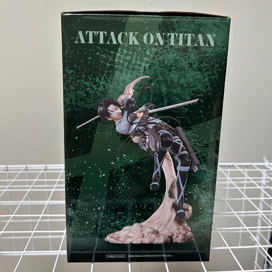 進撃の巨人 一番くじ 地鳴らし リヴァイ ハンジ 終尾の巨人