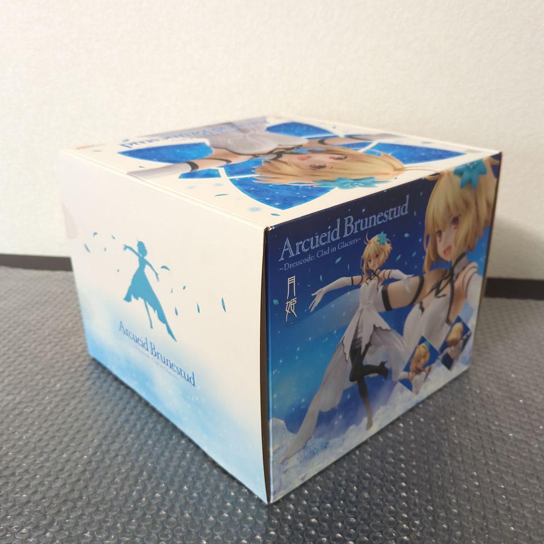 【未開封】アルクェイド・ブリュンスタッド 氷河をまとう 1/7 月姫 フィギュア