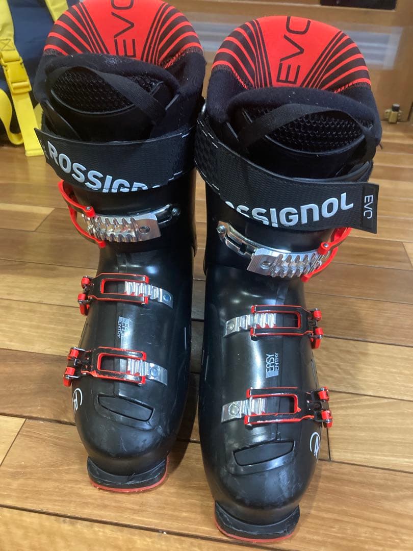 ROSSIGNOLロシニョールEVO70 スキーブーツ　27.5cm