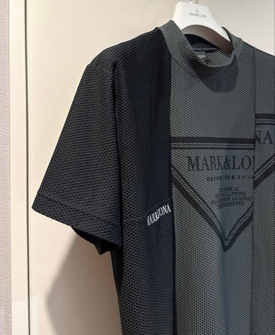 2025 美品 ★ MARK&LONA モックネック シャツ マーク&ロナ 黒