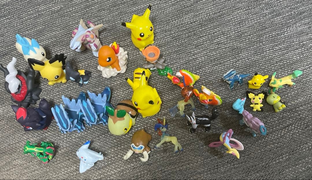 ポケモン モンコレ他ソフトフィギュア　チョロＱ