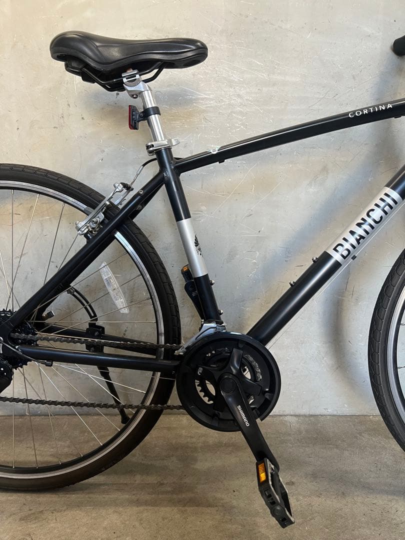 クロスバイク　Bianchi cortina ビアンキ コルティーナ