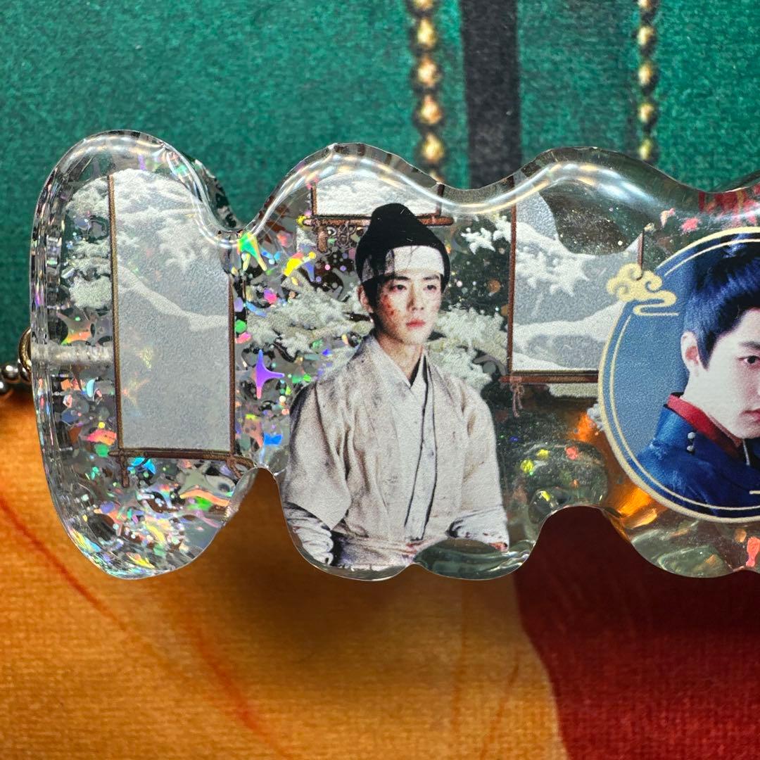 王一博 厚いレジン置物です&バッグチャームに&ナイトライトにもなります❣️9点③