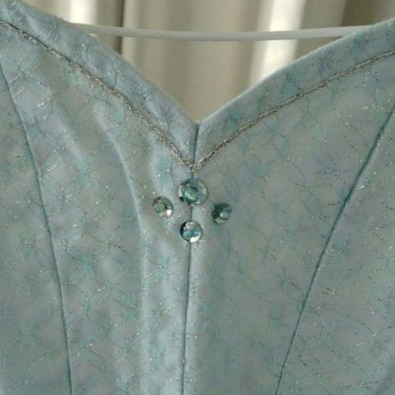 バレエ　水色チュチュ訳あり4着 ボン26cm　冠、袖付き　120〜130