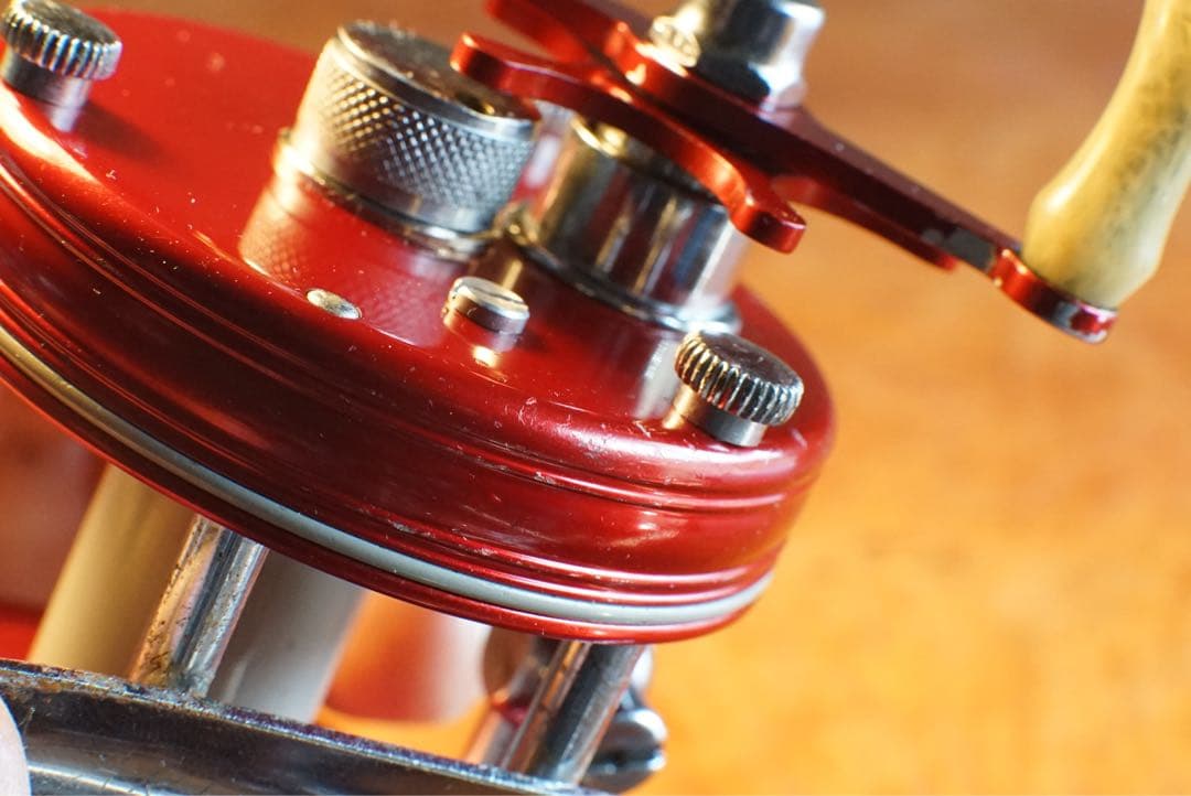 ABU アンバサダー 5000 メンテ済 フレーム修正済